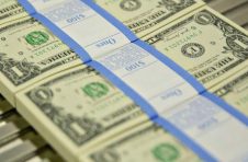 美元跌至27个月低点，现在有什么吸引力？