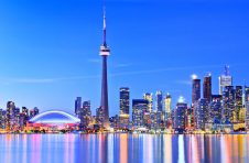 金融时报：英国女王表示对区块链感兴趣