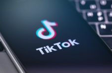 TikTok 影响者被禁止推广加密货币