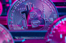 凯茜伍德预计比特币达到 500,000 美元的时间